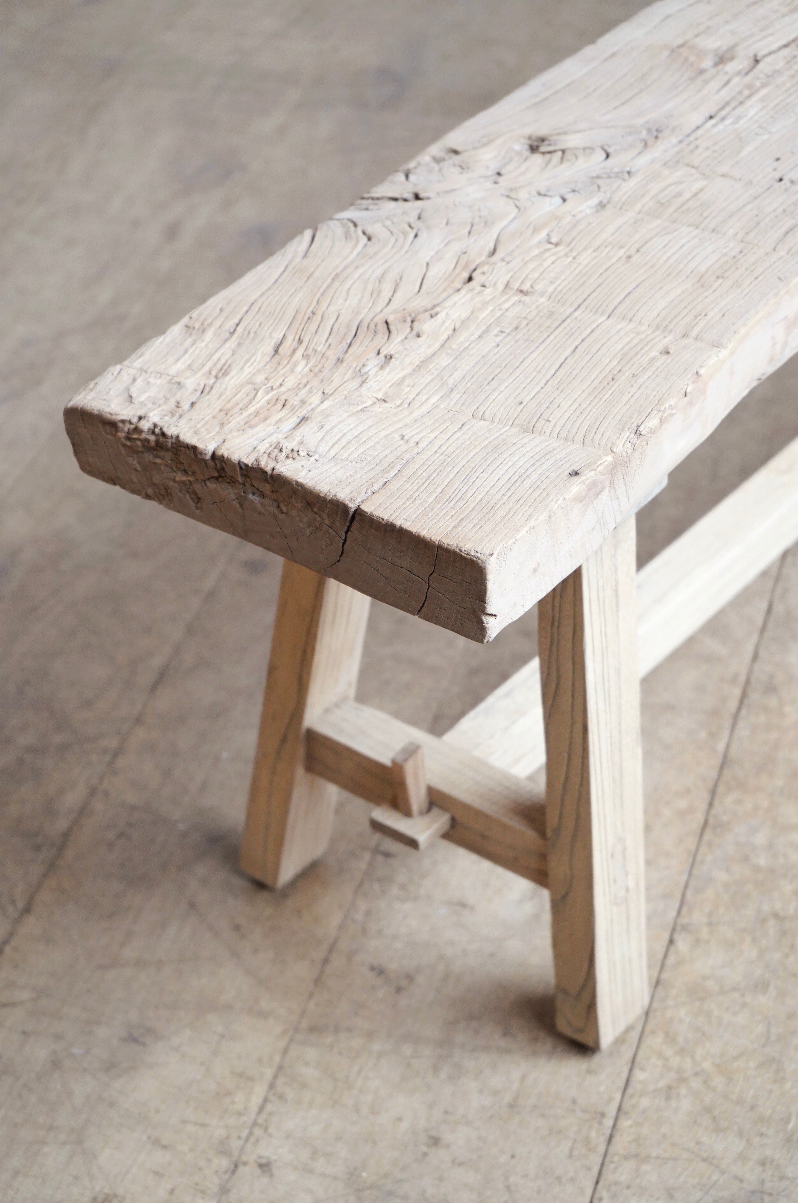 Chunky Elm Bench