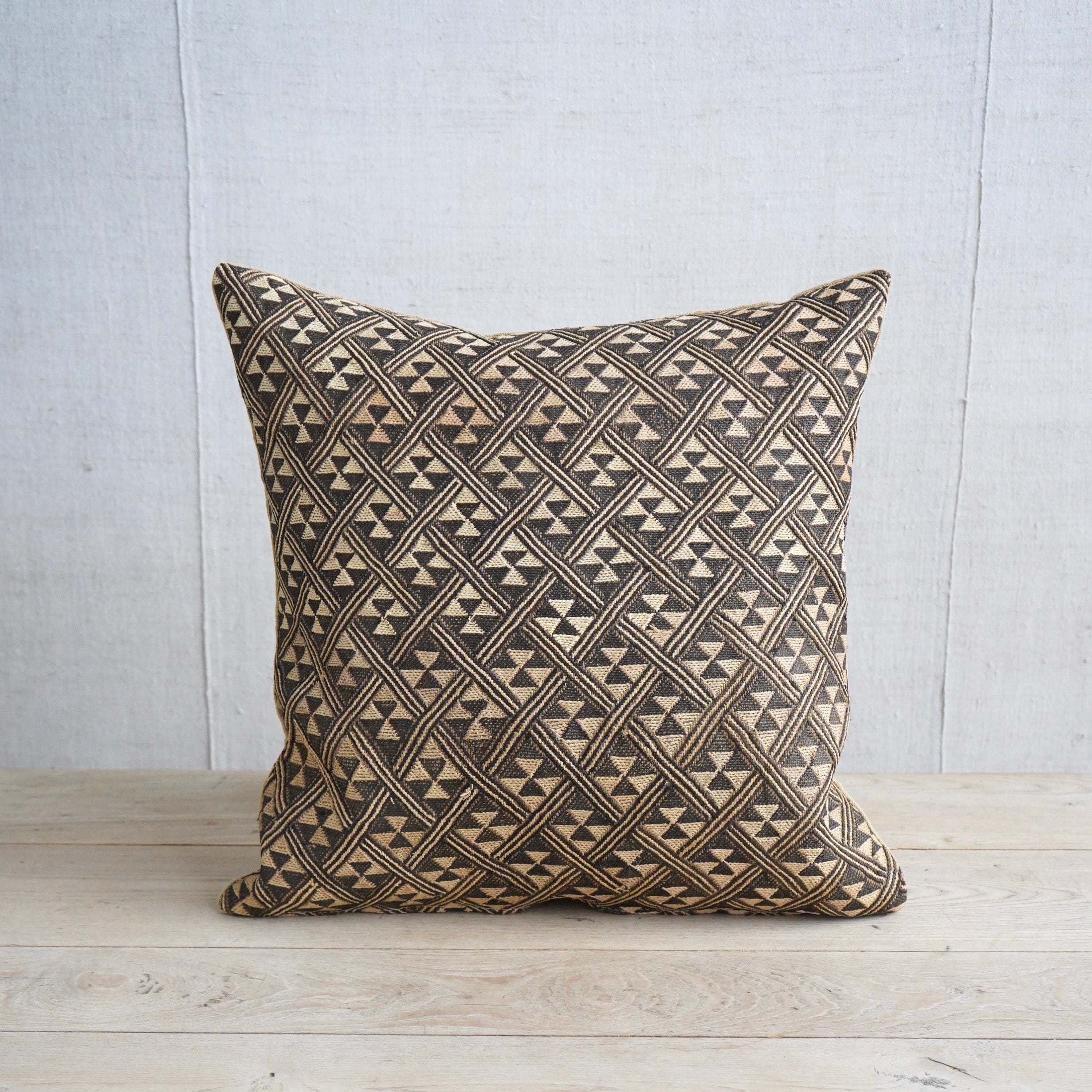 Handmade Kuba Cushion