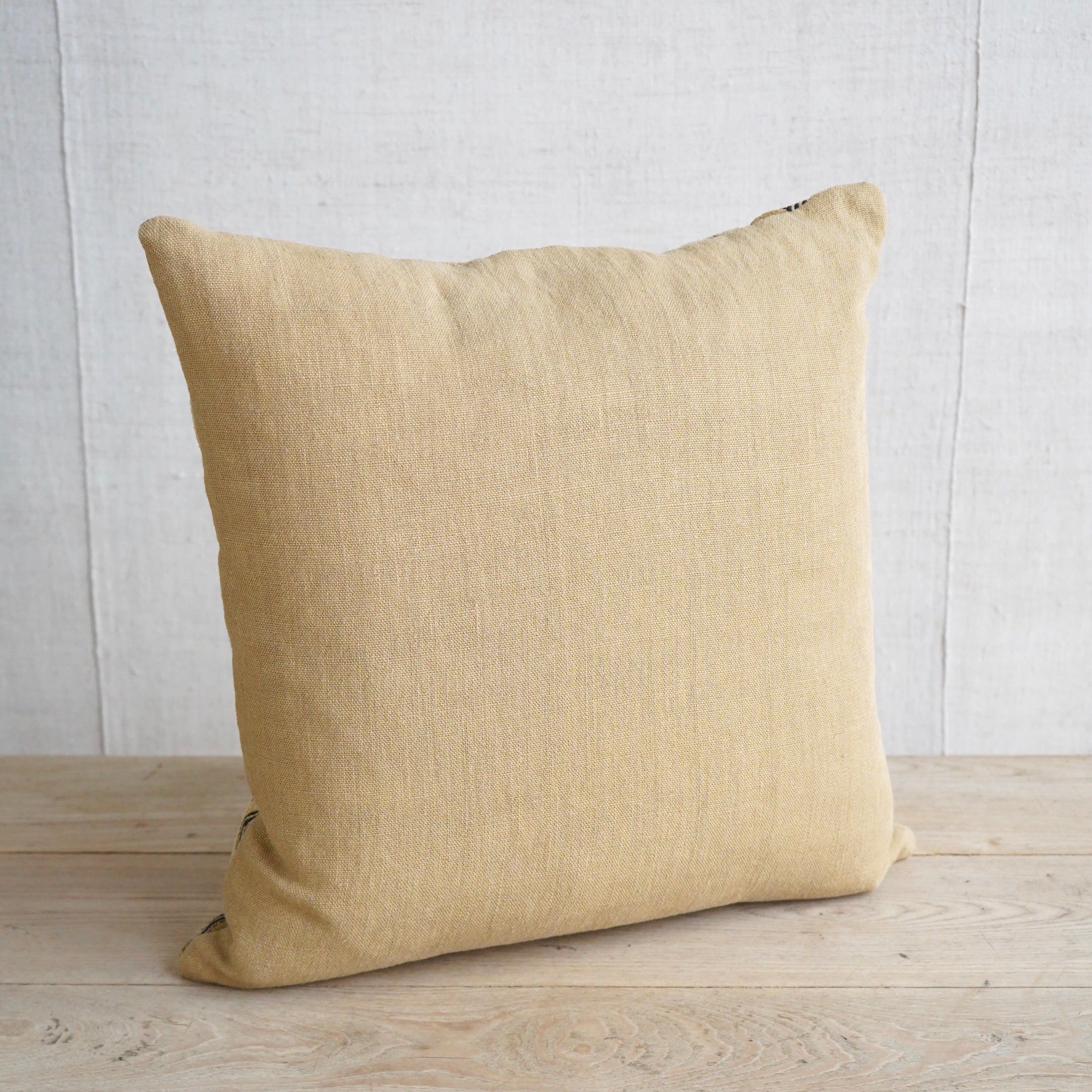 Handmade Kuba Cushion