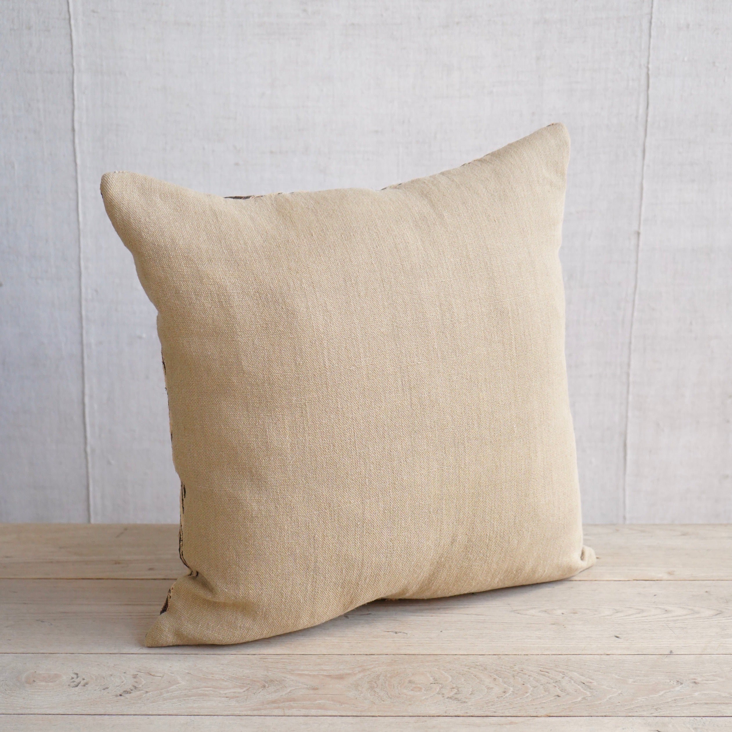 Handmade Kuba Cushion