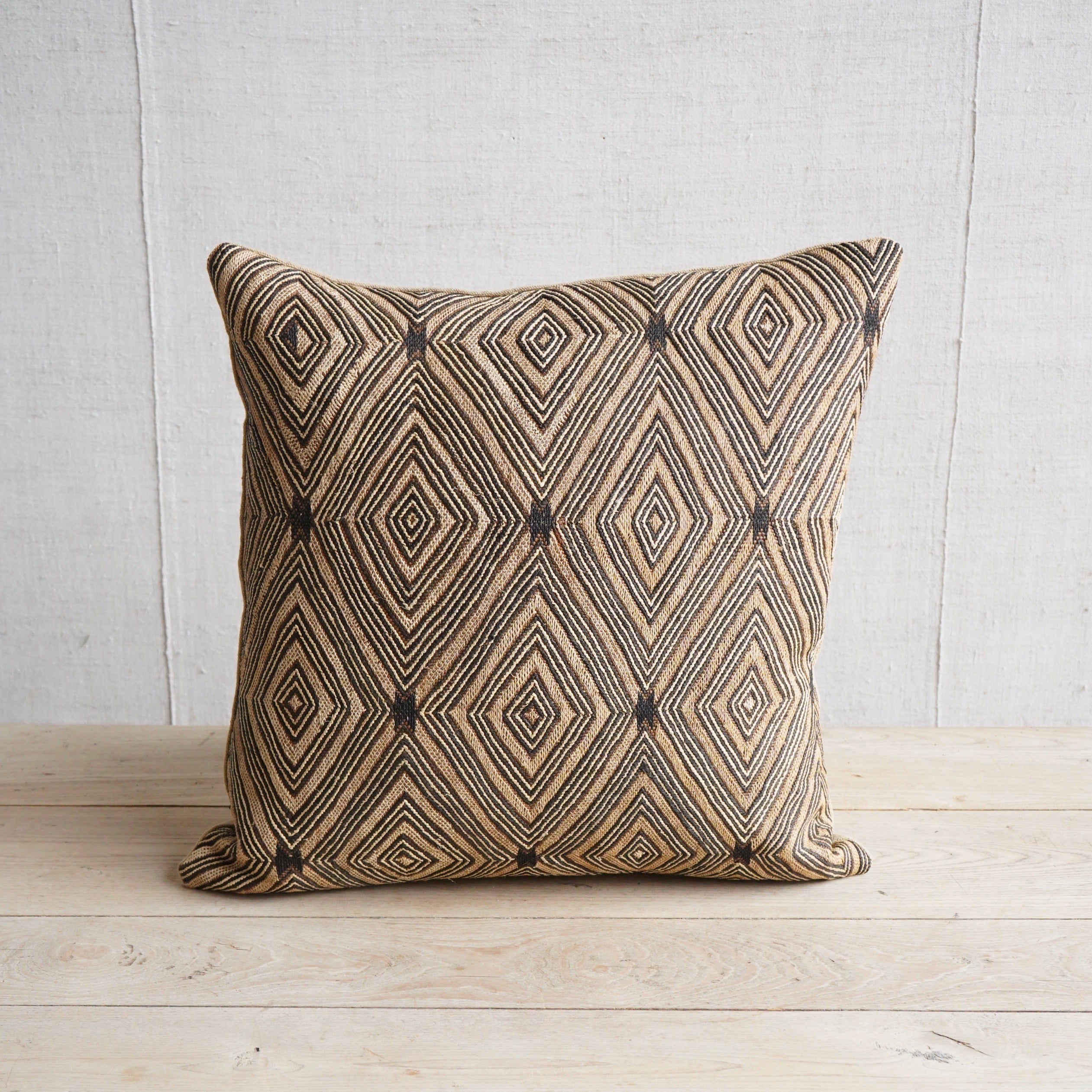 Handmade Kuba Cushion
