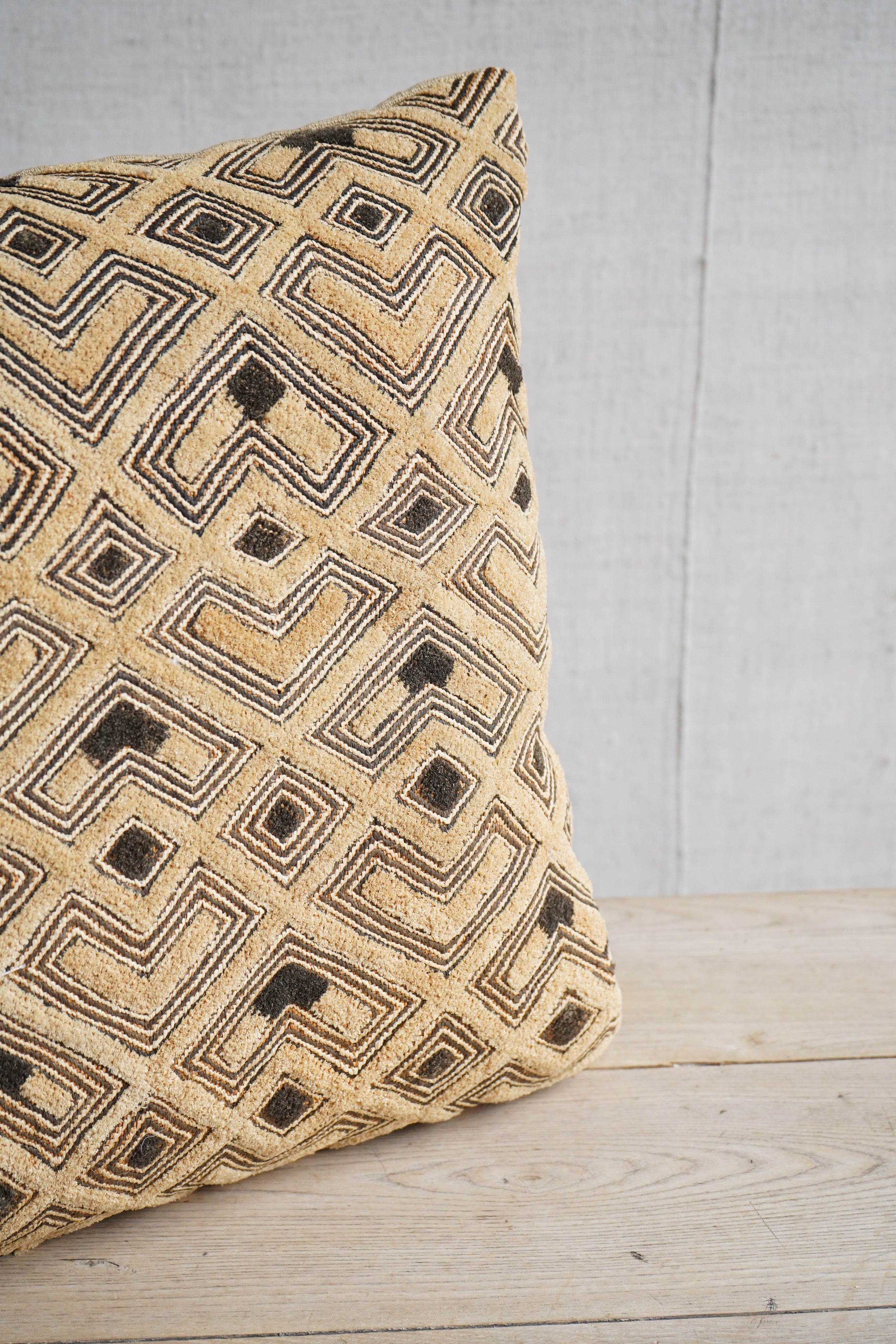 Handmade Kuba Cushion