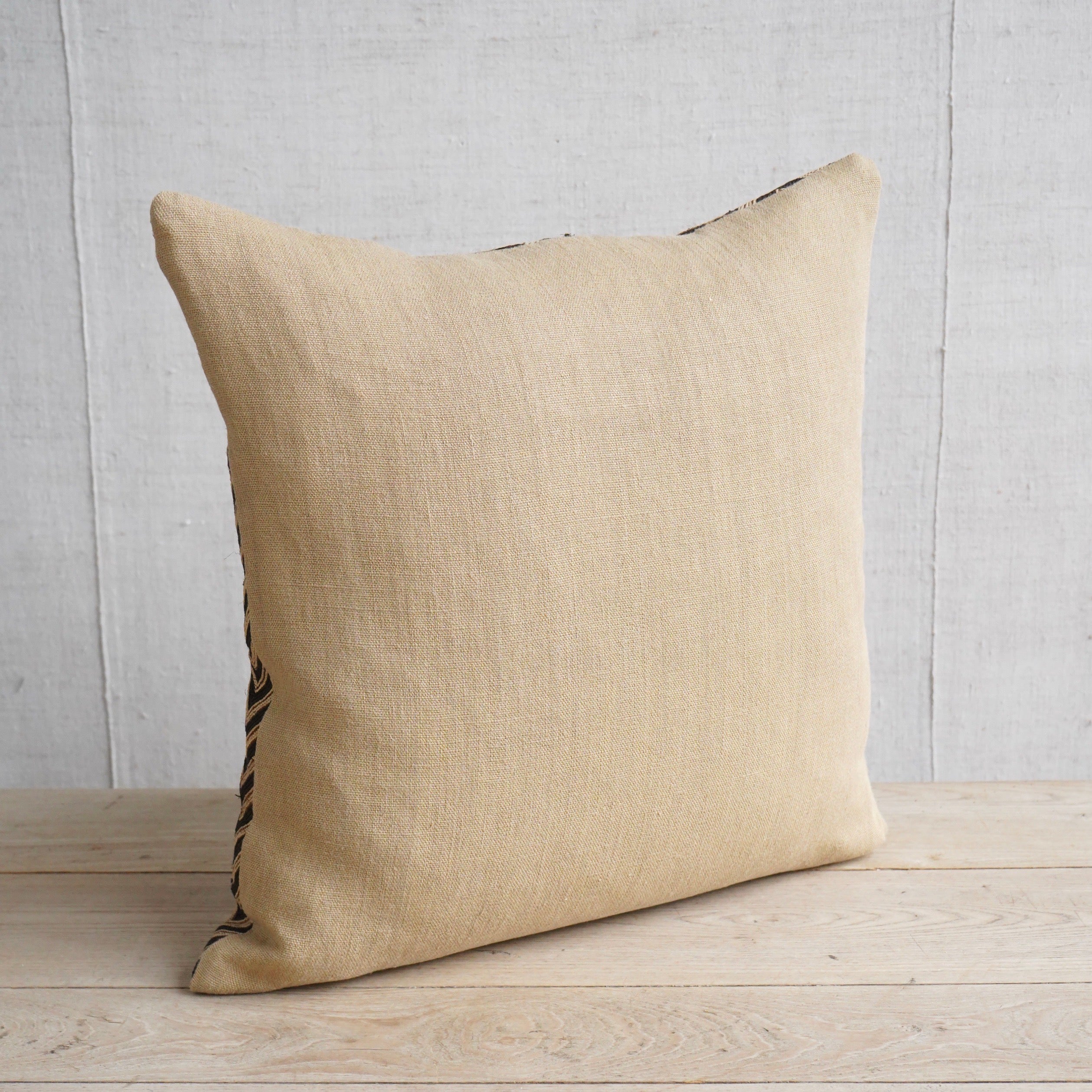 Handmade Kuba Cushion