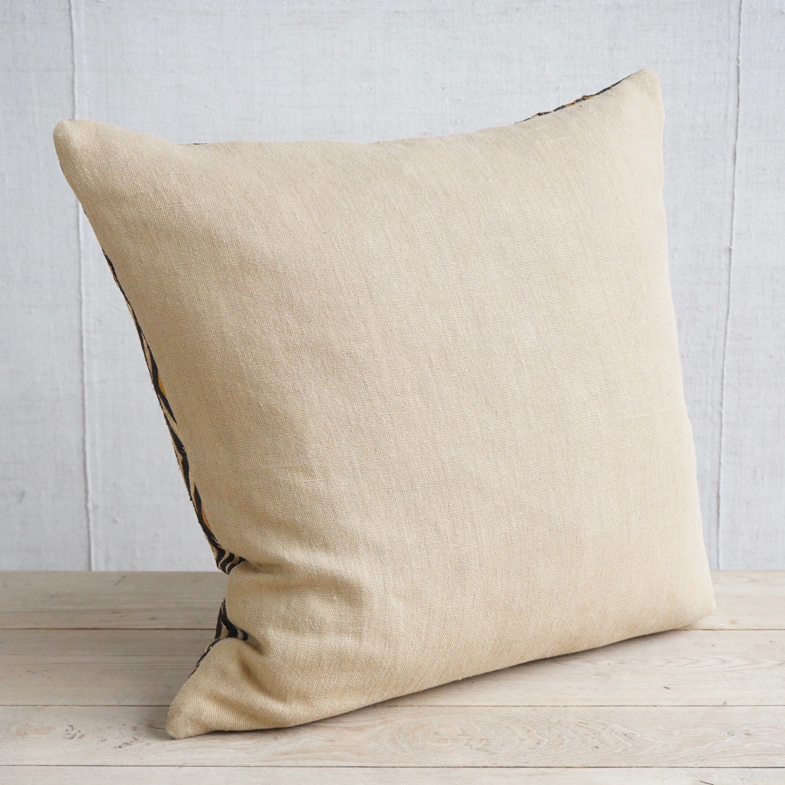 Handmade Kuba Cushion
