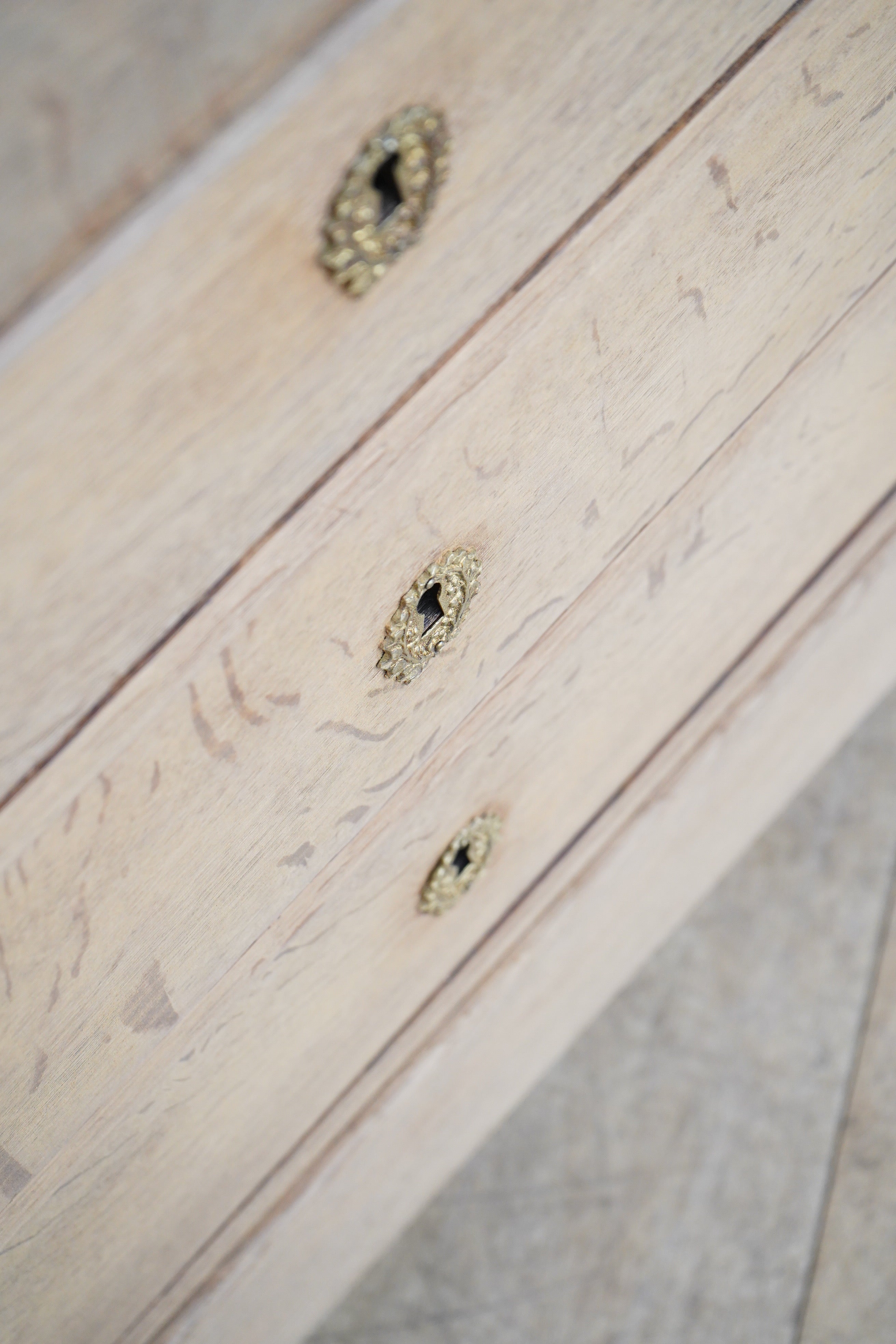French Chest of Drawers