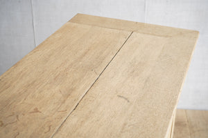 French Chest of Drawers