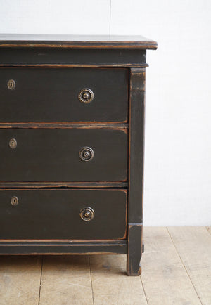 European Black Commode
