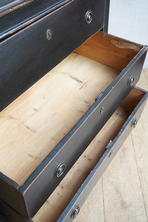 European Black Commode