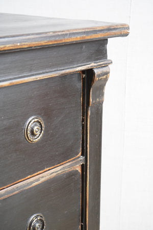 European Black Commode
