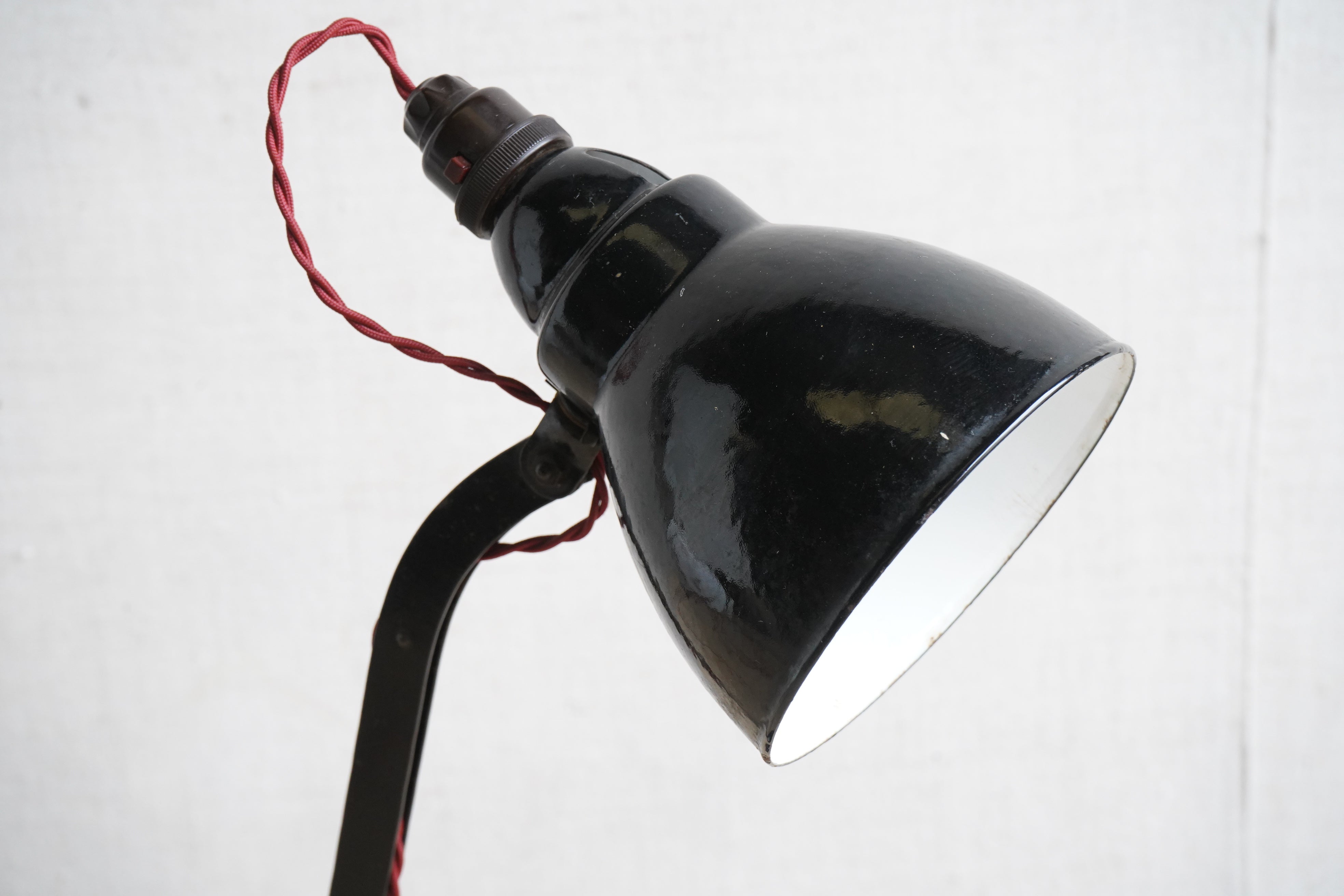 Mid Century Viktoria Lamp