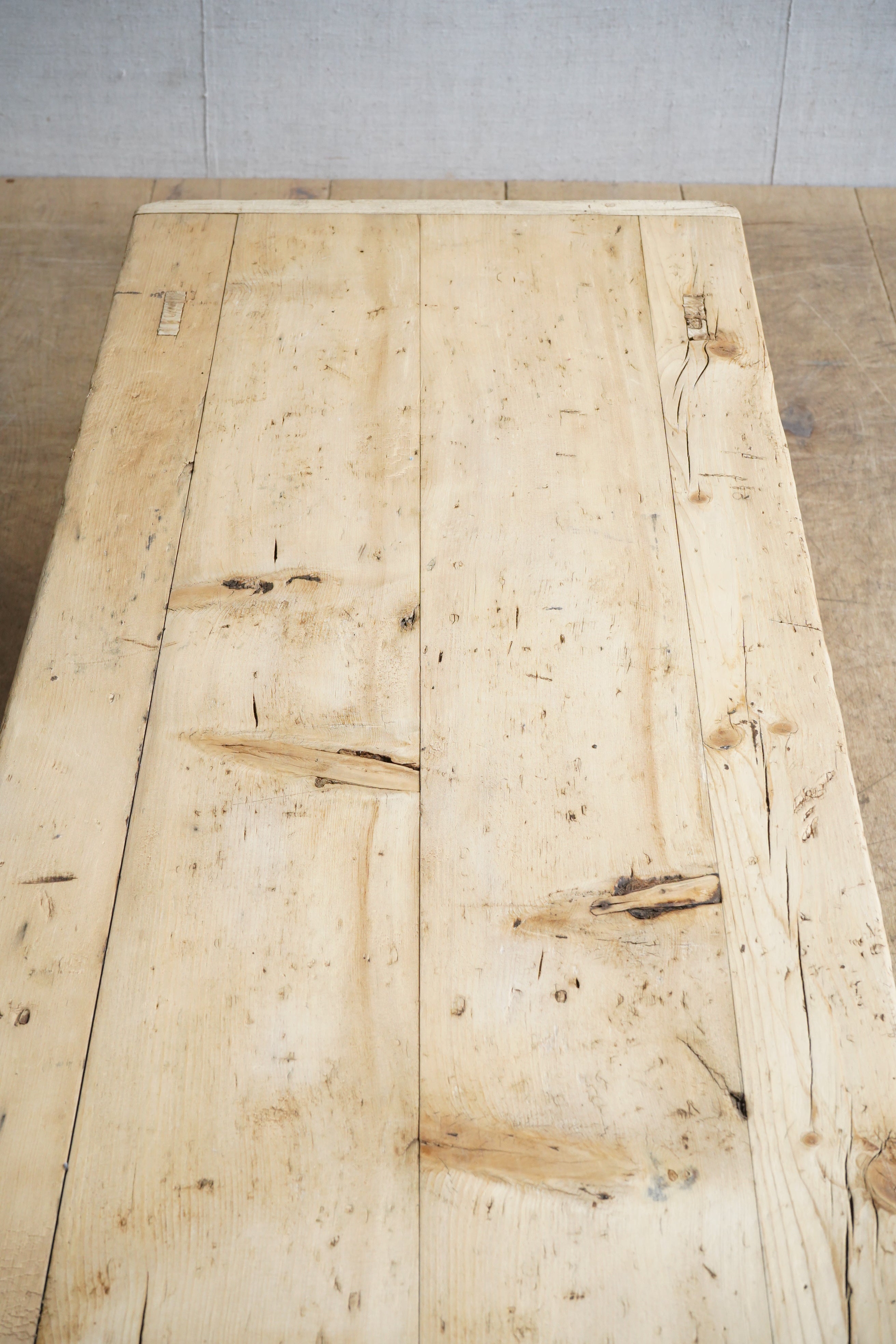 Large Elm Coffee Table