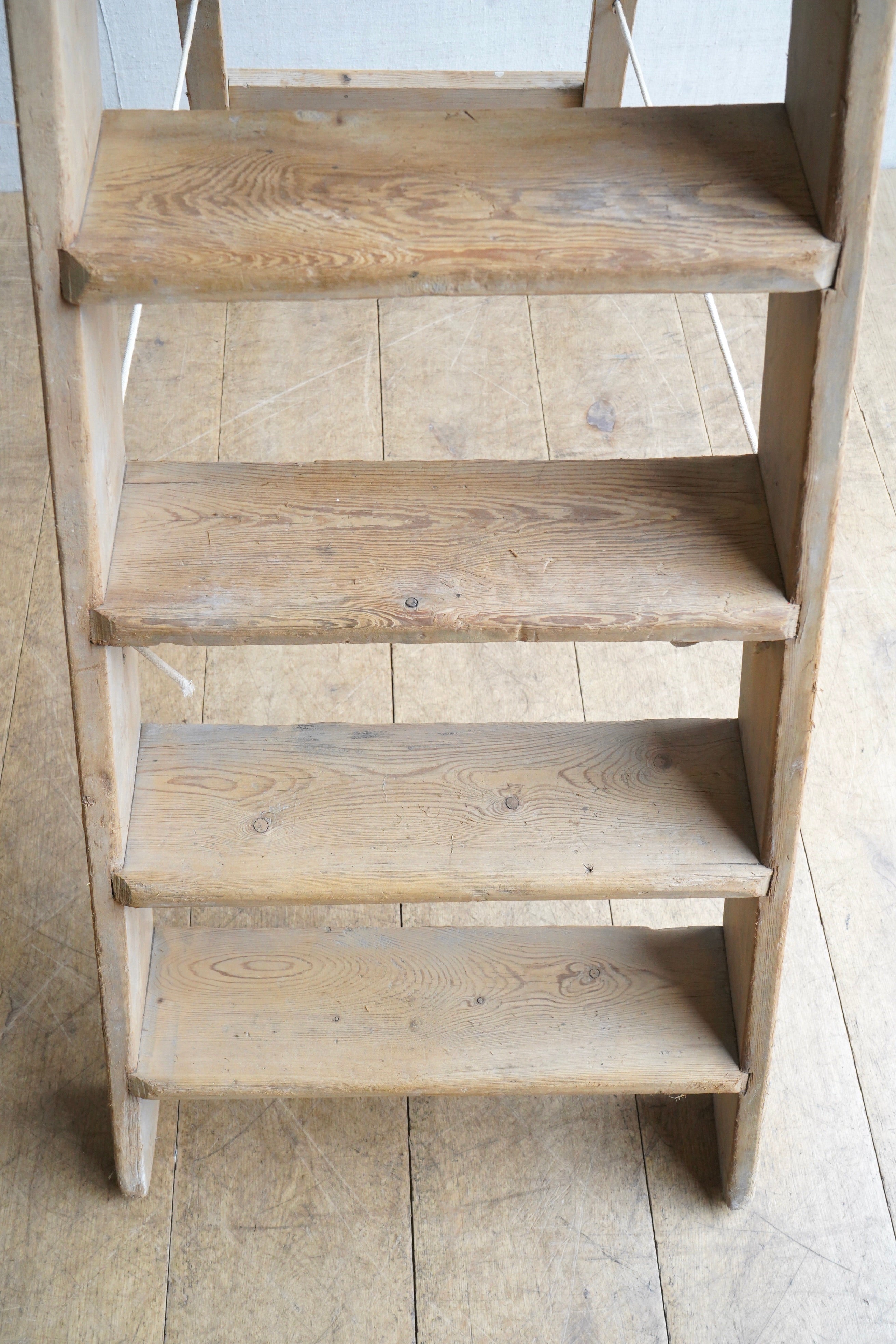 Pitch Pine Ladder