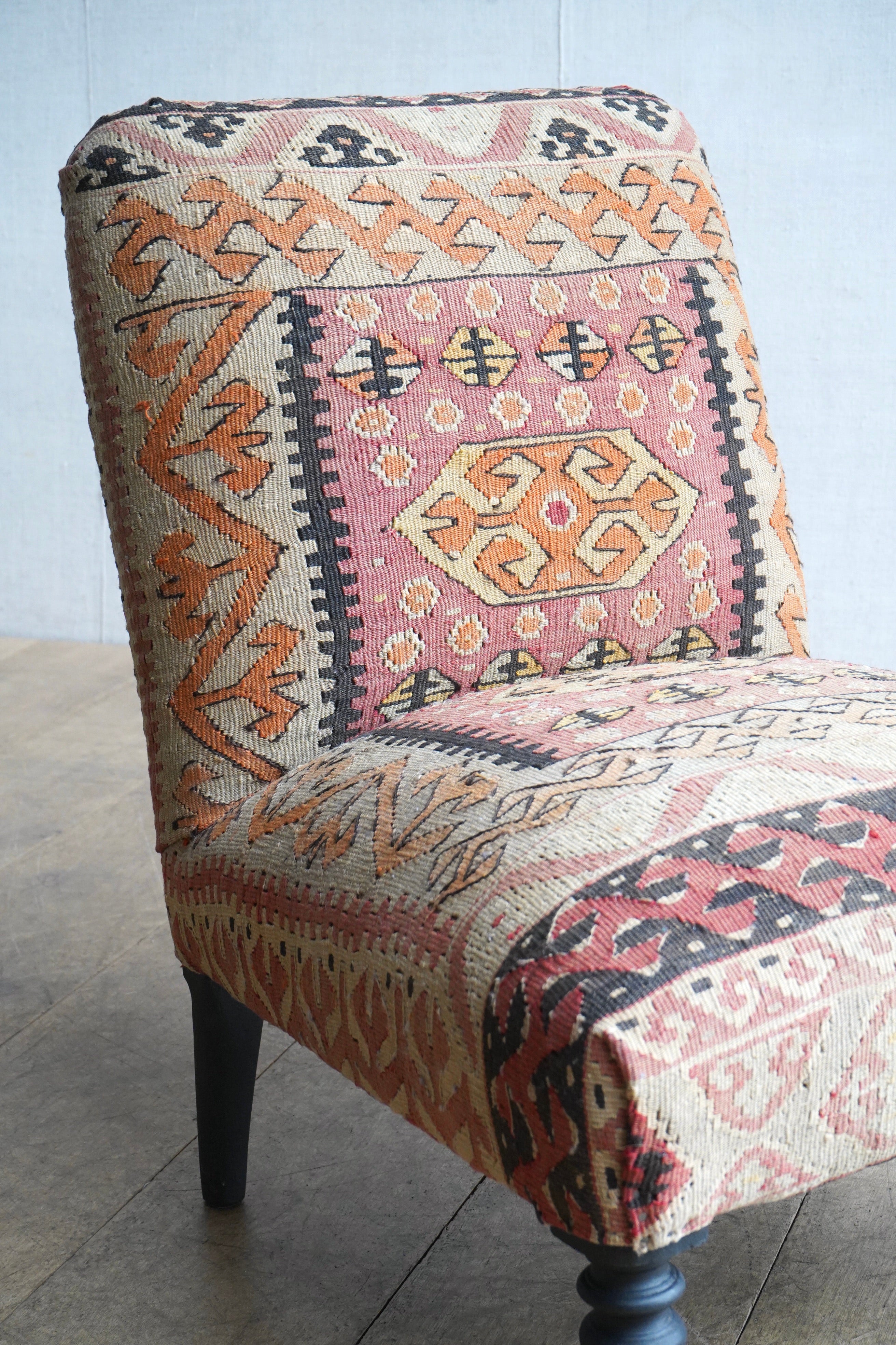Kilim Slipper Chair