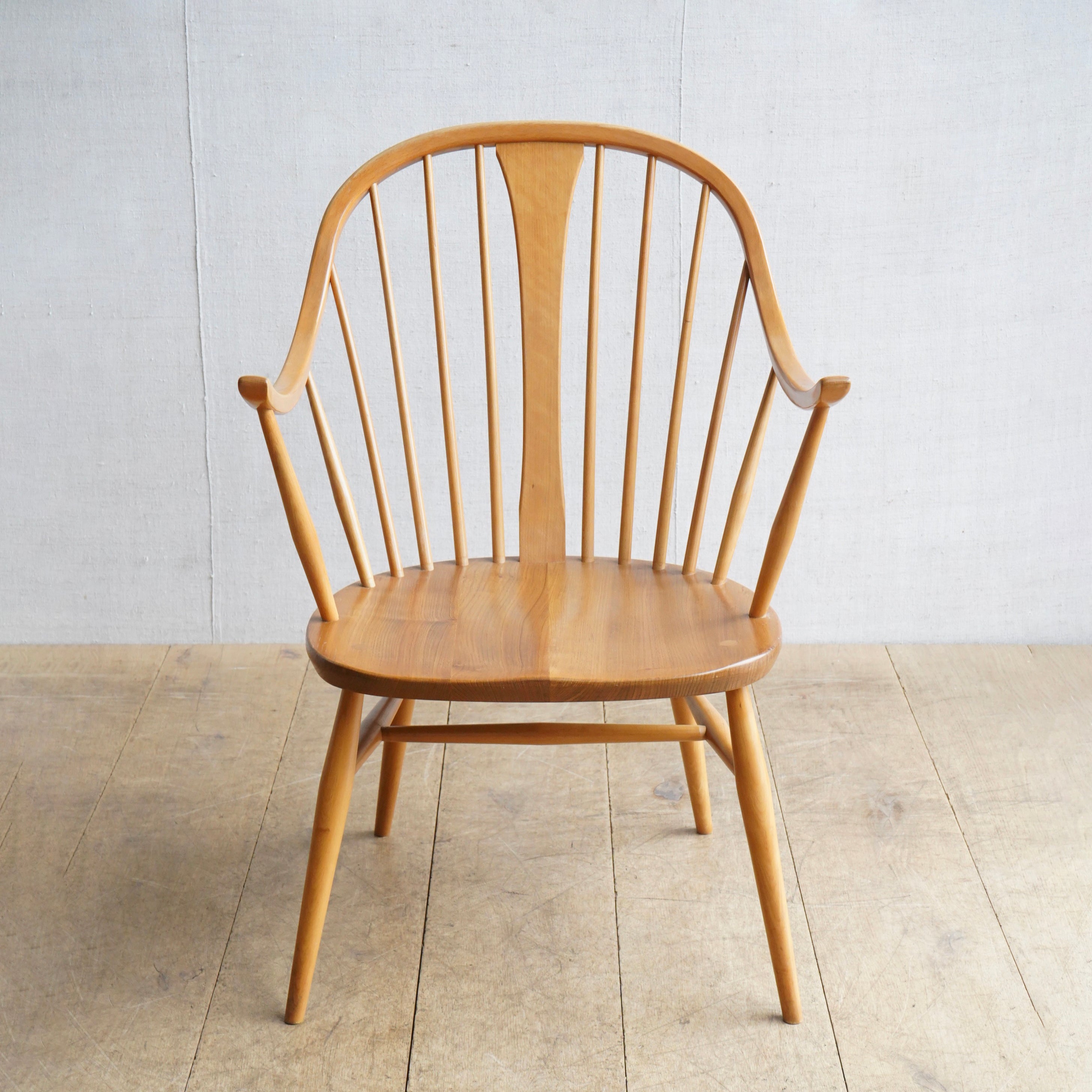 Ercol 524 Armchair