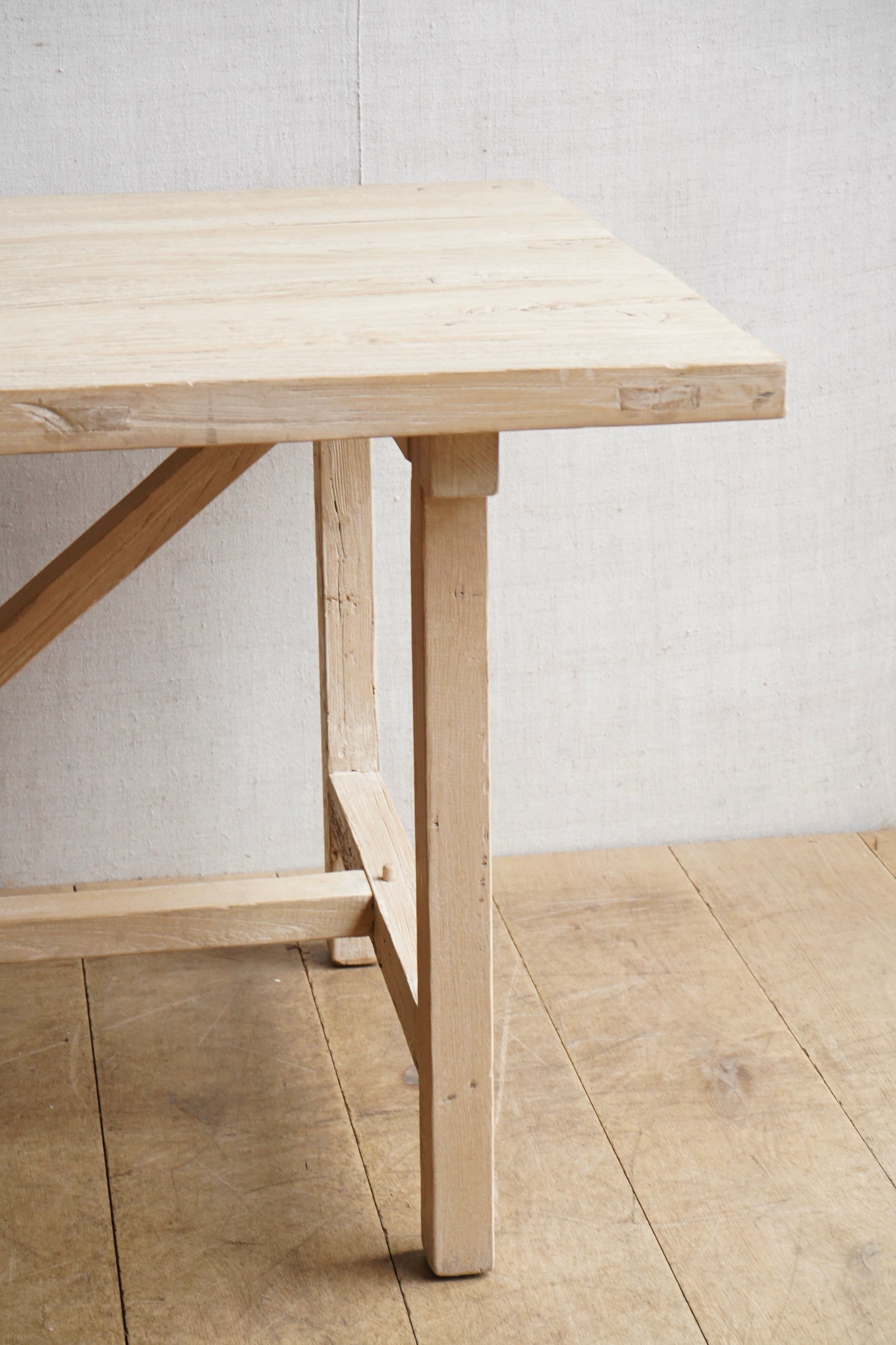 Elm Dining Table