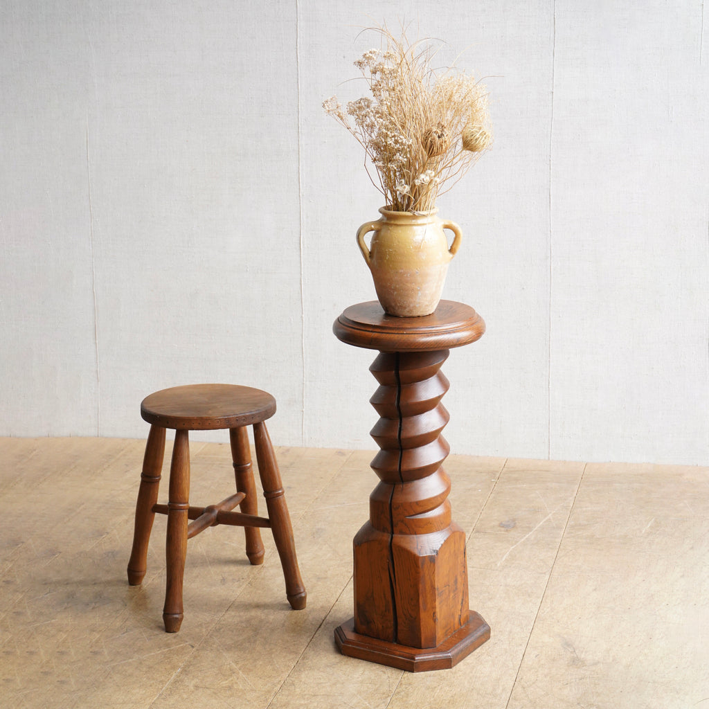Corkscrew Plinth