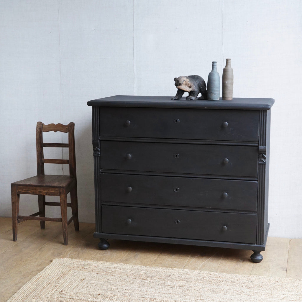 Black Hungarian Commode