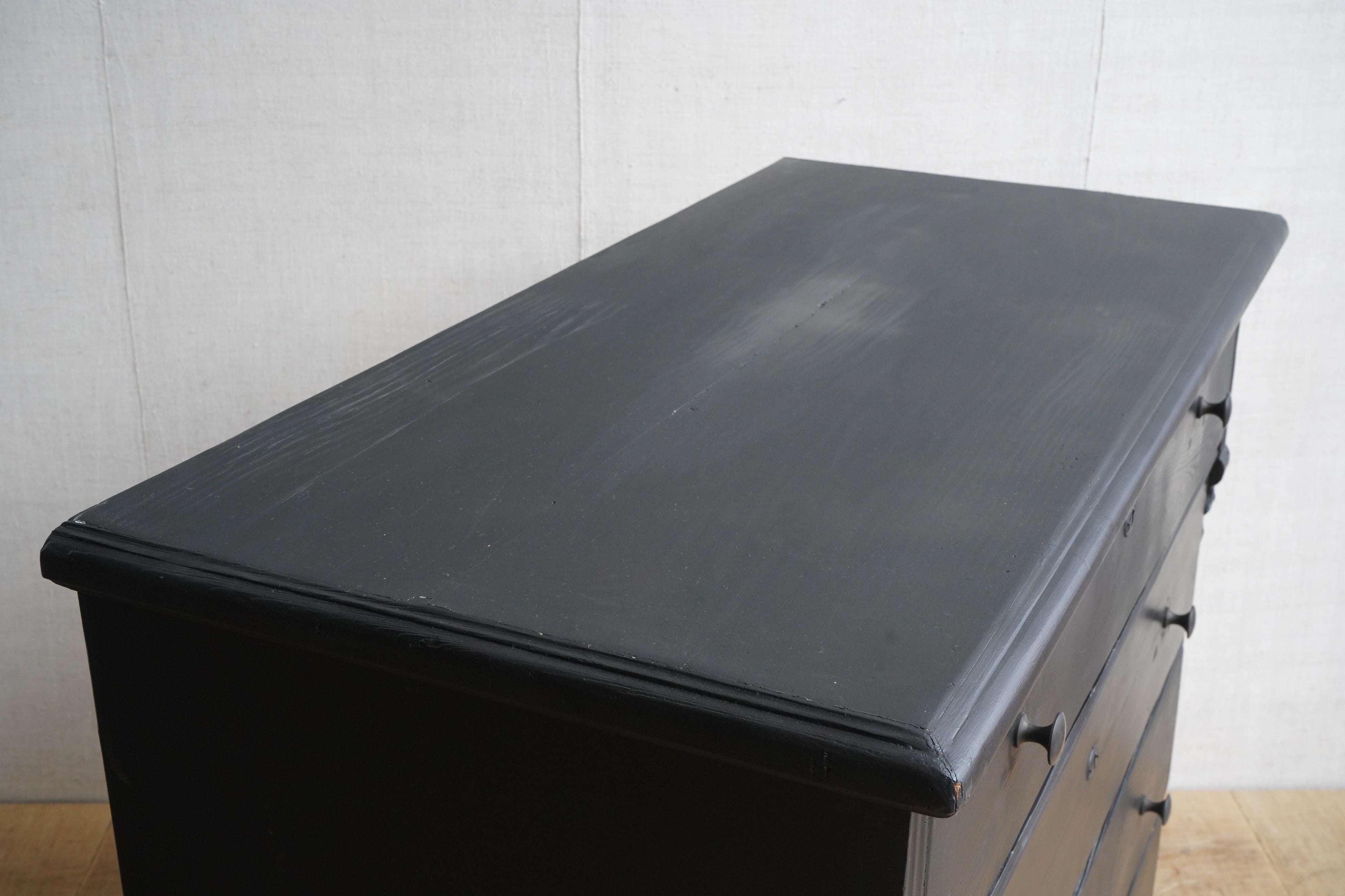 Black Hungarian Commode