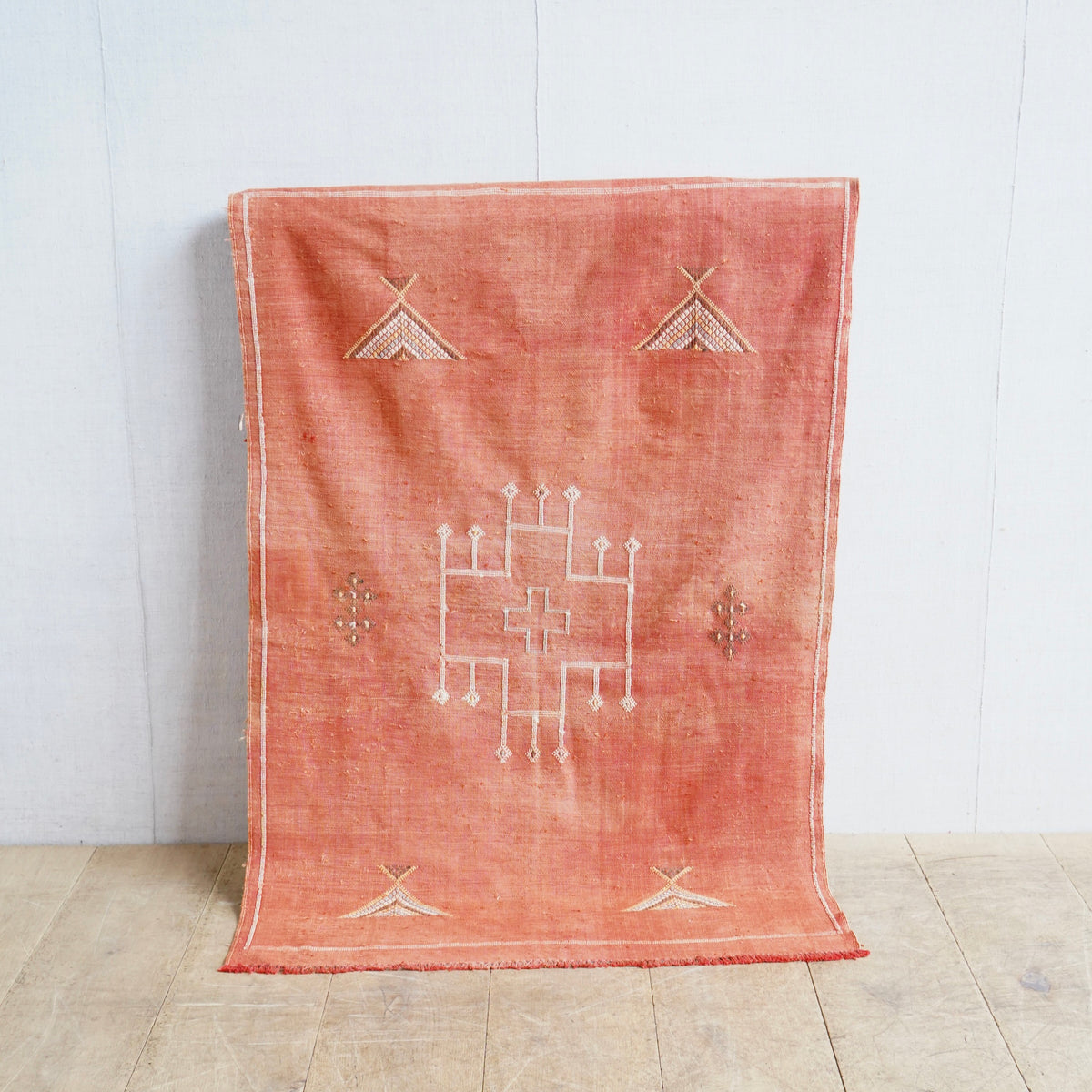 Moroccan Cactus Silk Rug – CART - HOUSE