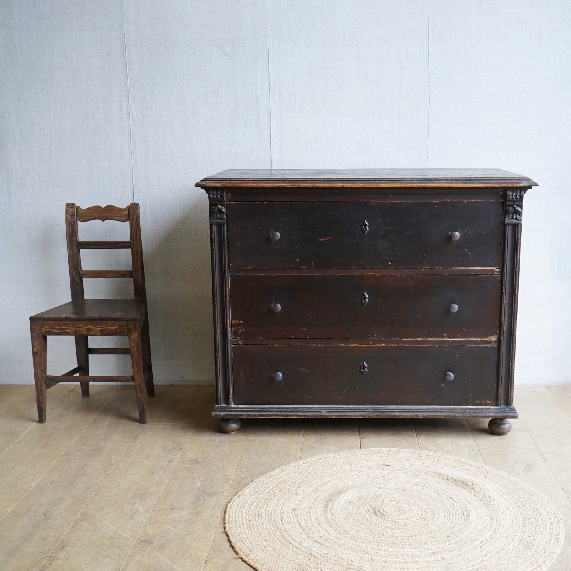 European Black Commode