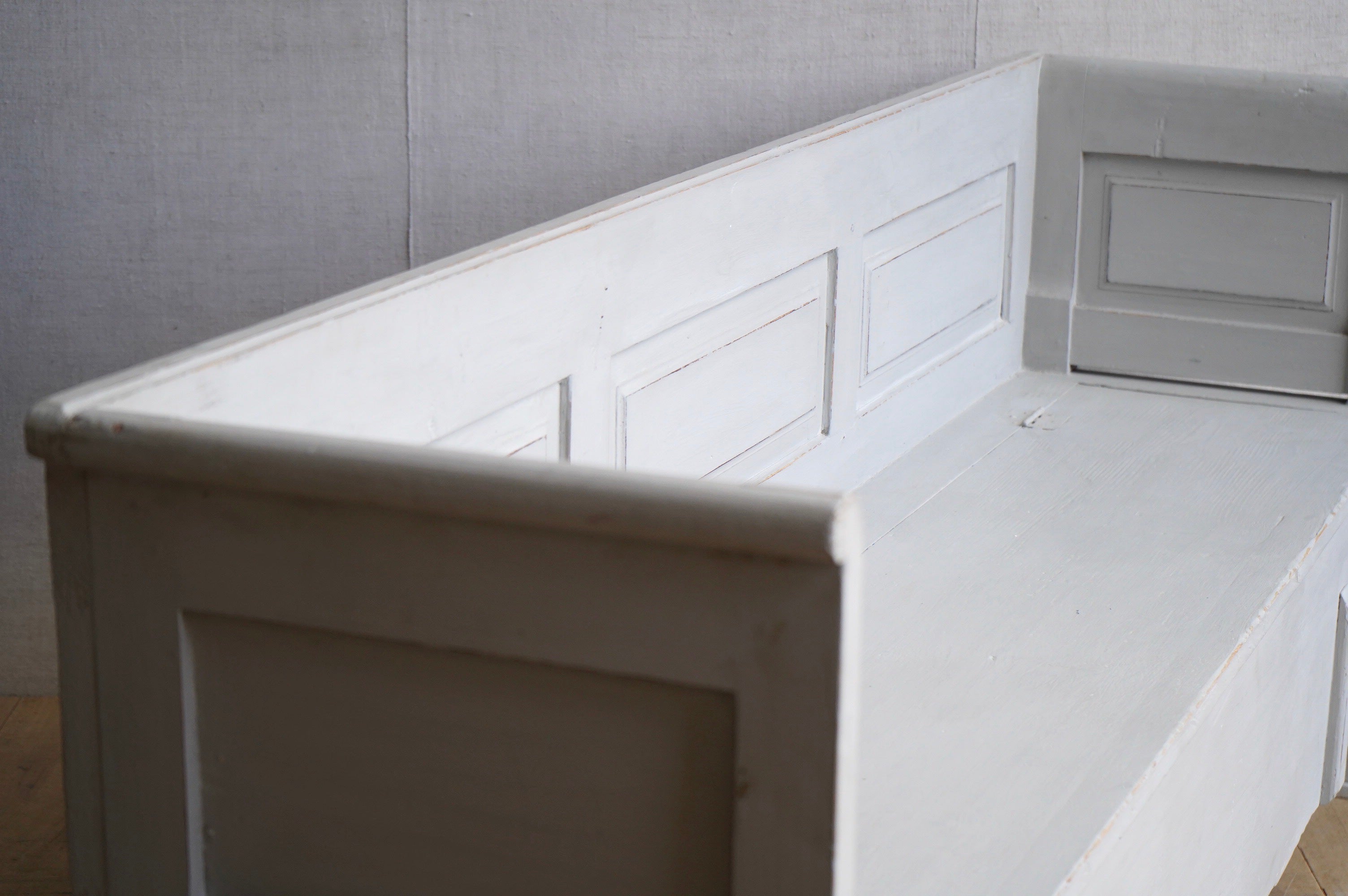 European Box Bench